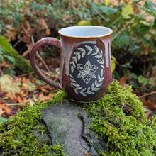 Load image into Gallery viewer, Trillium Mug - Pearl + Spiced Cider