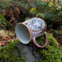 Load image into Gallery viewer, Trillium Mug - Pearl + Spiced Cider