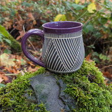 Load image into Gallery viewer, Geometric Mug - Plum
