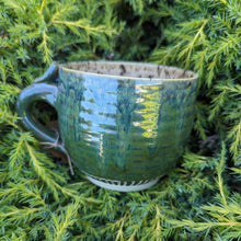 Load image into Gallery viewer, Geometric Mug - Green Woods
