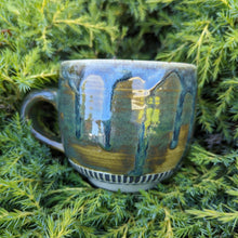 Load image into Gallery viewer, Geometric Mug - Green Woods
