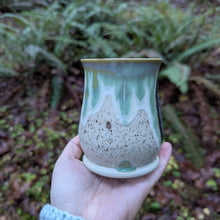 Load image into Gallery viewer, Oak Leaf Mug - Mossy Green
